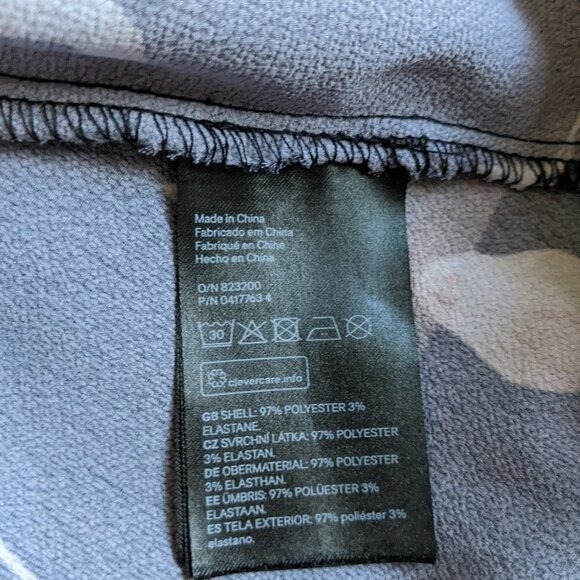 H&M Floral Lilly Flowers Dress Black 4 Slit Back Long Sleeves A line - Picture 6 of 6